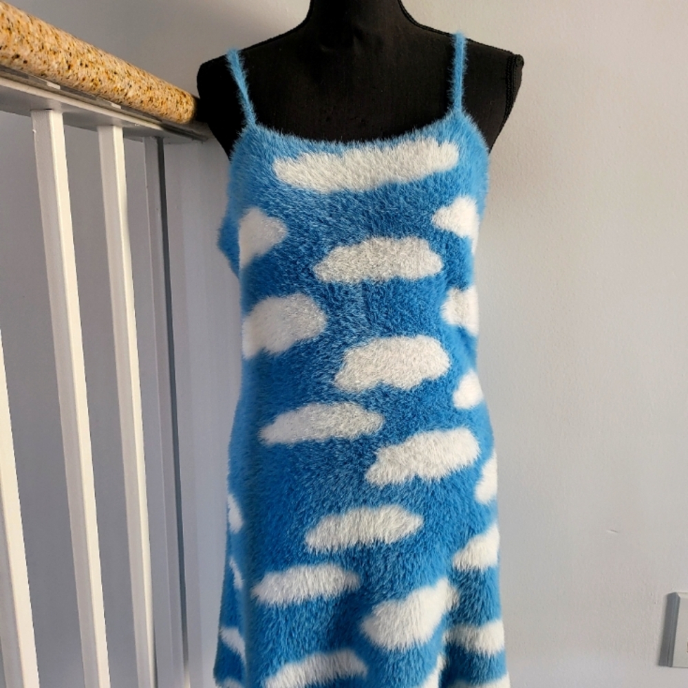 Short cloud summer dress